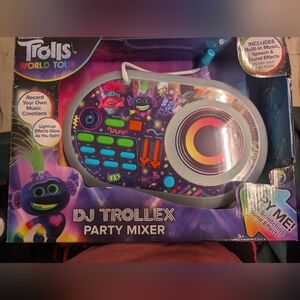 Trolls dj